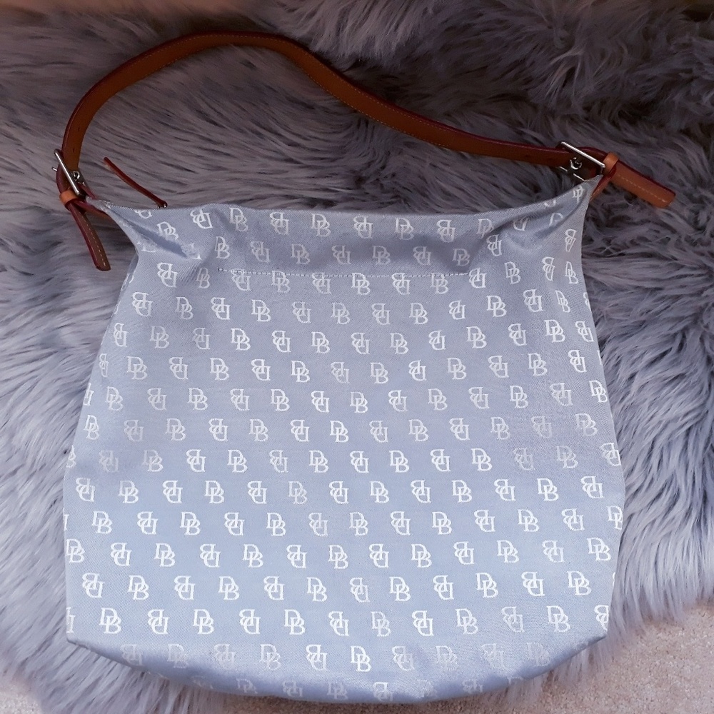 Rare Dooney & Bourke Signature Large Tote